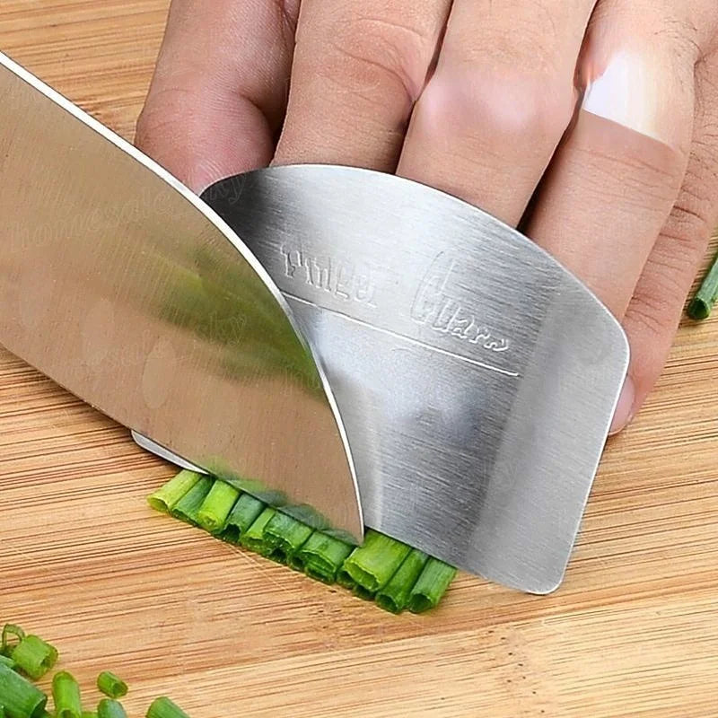 1pc Stainless Steel Finger Guard for Cutting & Cooking