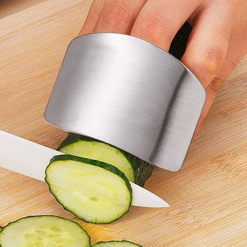 1pc Stainless Steel Finger Guard for Cutting & Cooking